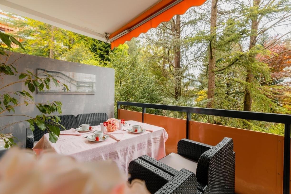 Lake Apartment 4 Bissone Zewnętrze zdjęcie